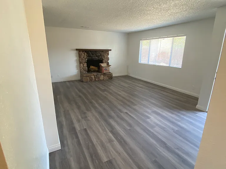 13192 Navajo Rd #3 — Photo 8