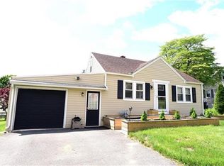 2644 Eldridge Ave, Palmer, PA 18045