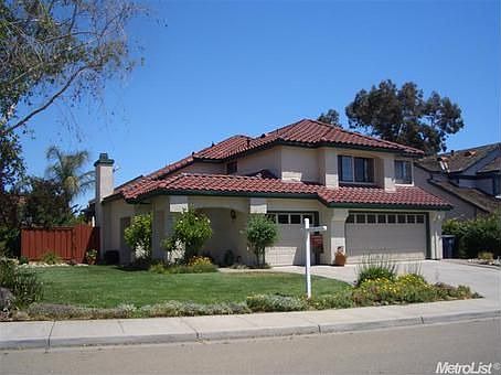 1st image of 1755 Foxwood Dr