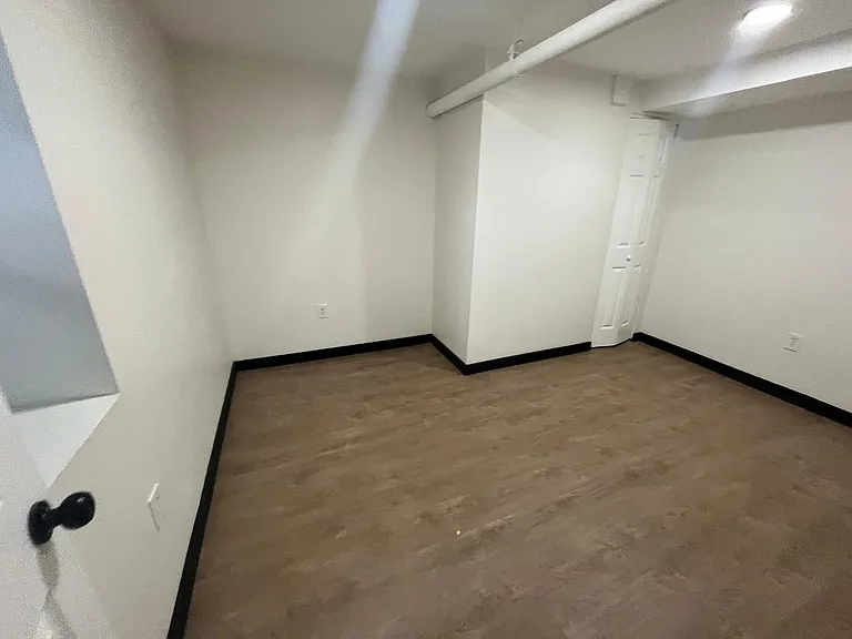 1183 Broad St #B2 — Photo 14