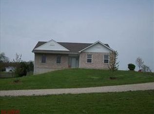 377 Dodson Ln, De Soto, MO 63020