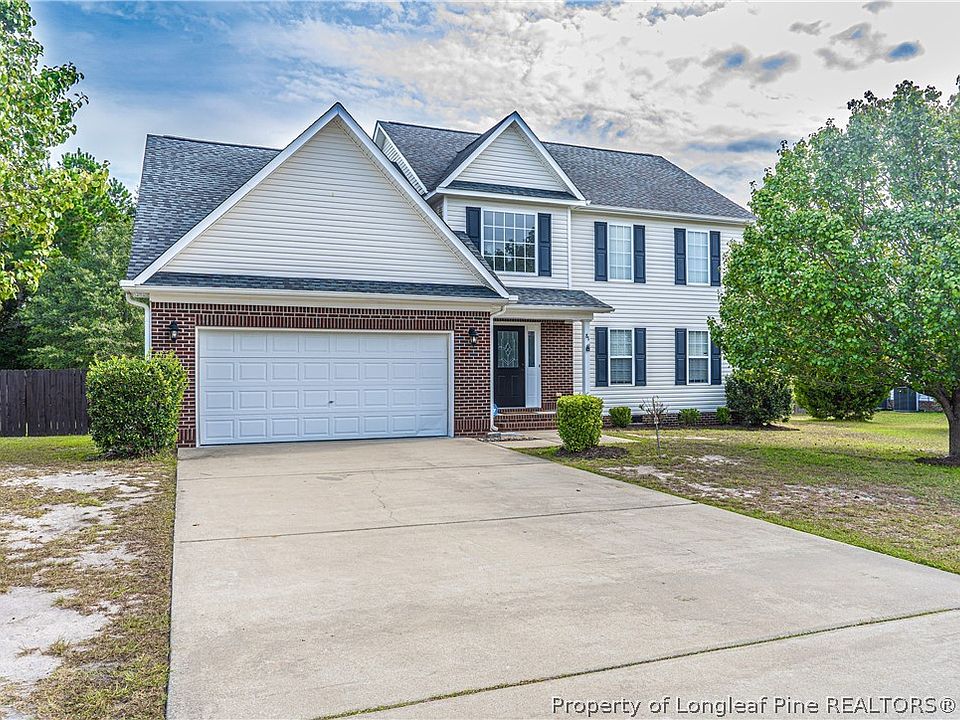 81 Checkmate Ct, Cameron, NC 28326