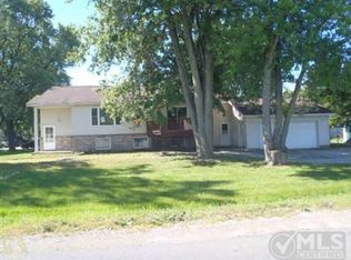 14310 Cooper St, Taylor, MI 48180