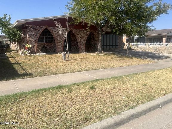 3rd image of 5757 Sweetwater Dr