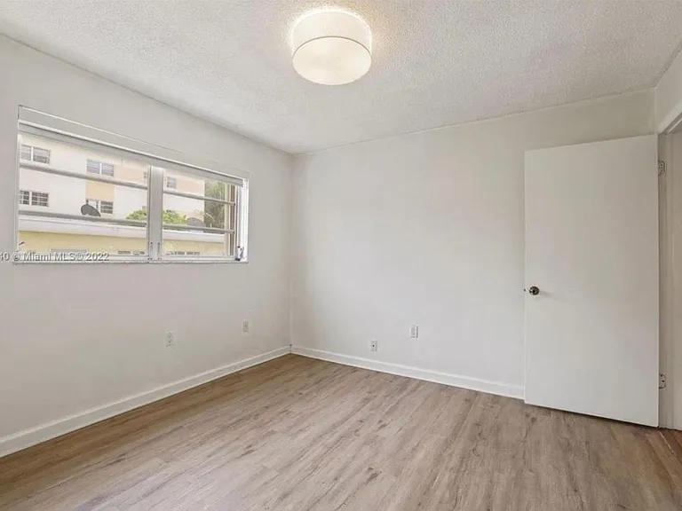 855 Euclid Ave #208 — Photo 24