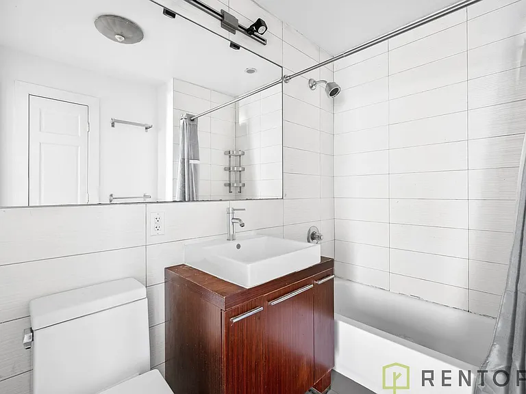 246 Union Ave #5A — Photo 8