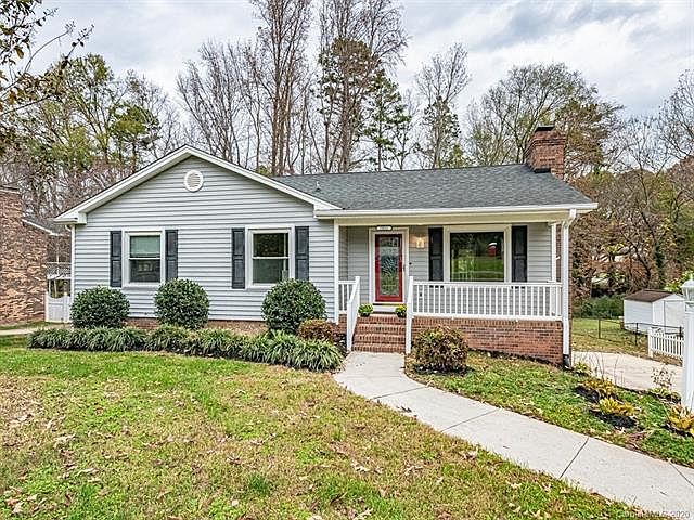 1st image of 2021 Leslie Dr