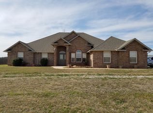 261 NW Talisha Trl, Cache, OK 73527