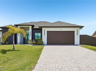 1012 SW 36th St, Cape Coral, FL 33914
