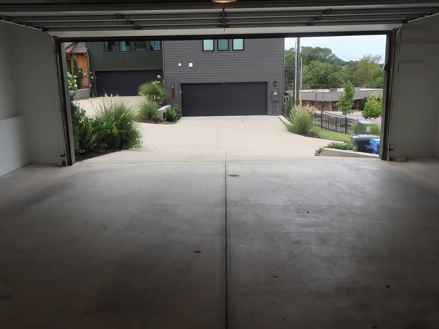2 bed, 1546 sqft, $3,200 — Photo 1