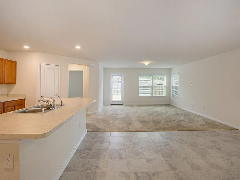 6855 Knoll Spring Way — Photo 3