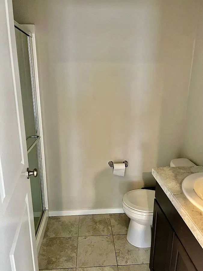 5 bed, 2.5 bath, 2692 sqft, $3,750 — Photo 4