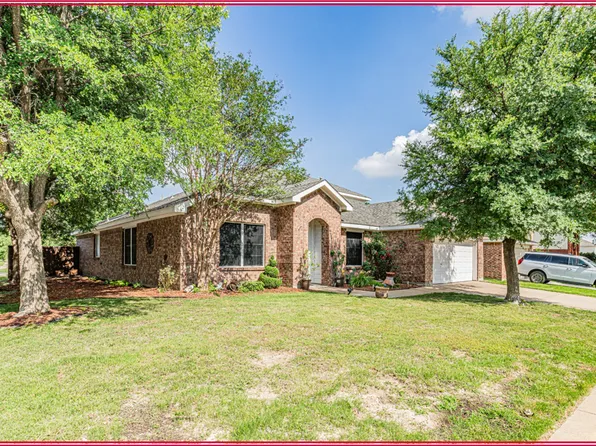 8508 Santa Ana Dr, Fort Worth, TX 76131