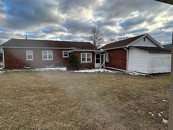 3rd image of 507 W Partridge St