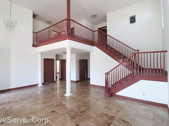 4th image of 15726 Francisquito Ave