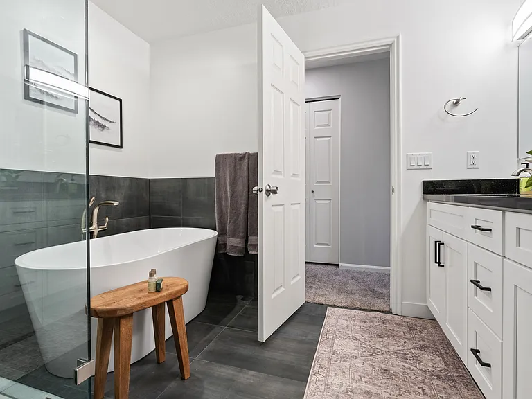 8218 S Wasatch Grove Ln — Photo 17