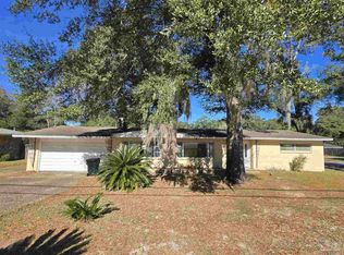 6516 Berryhill Rd, Milton, FL 32570