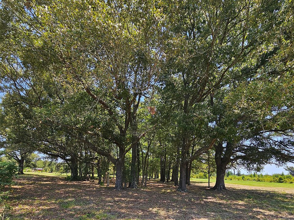1st image of 951 County Road 3800