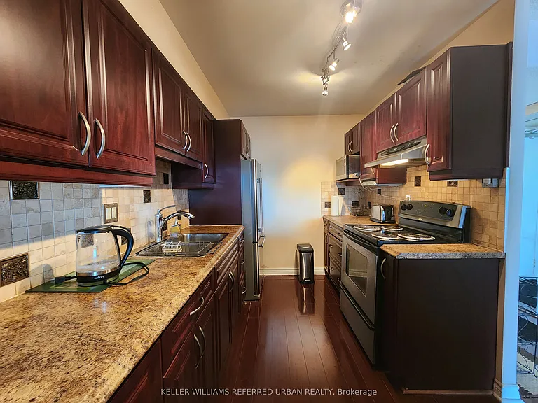 10 Martha Eaton Way #1609 — Photo 5