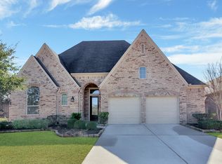 8118 Laughing Falcon Trl, Conroe, TX 77385