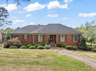 5222 Northwood Lake Dr E, Northport, AL 35473