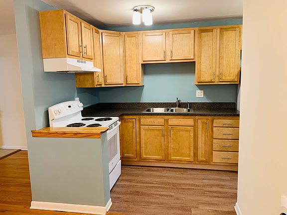 4th image of 603 W Park Ave APT 102