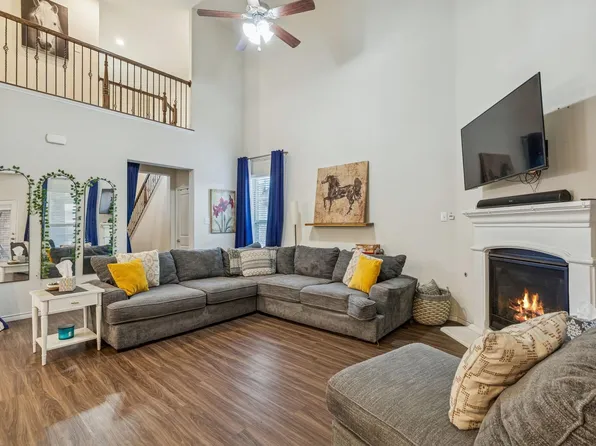2726 Pease Dr, Forney, TX 75126