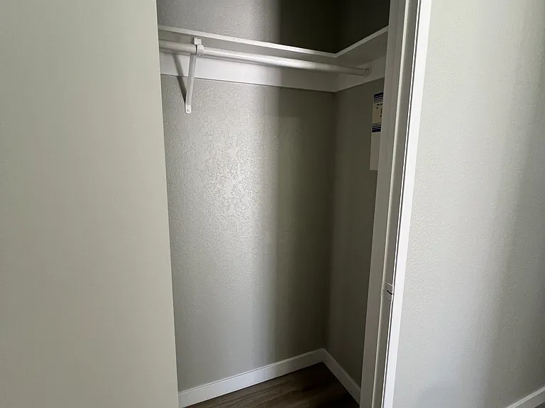 9210 Langdon Ave — Photo 18