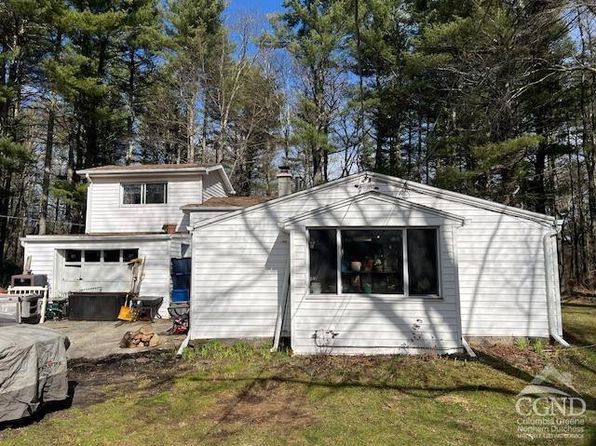 802 Ira Vail Rd