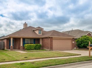 708 Stonedale Dr, Arlington, TX 76002