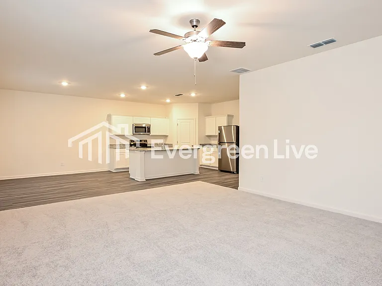 174 Galilee Ln — Photo 3