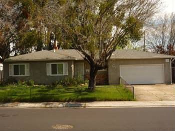 1st image of 147 Glenn Dr