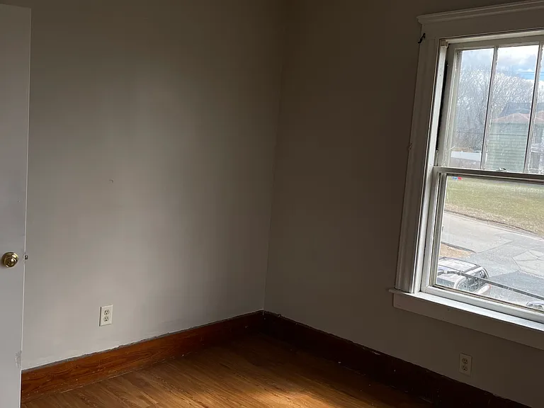 448 Cumberland Hill Rd #2F — Photo 2