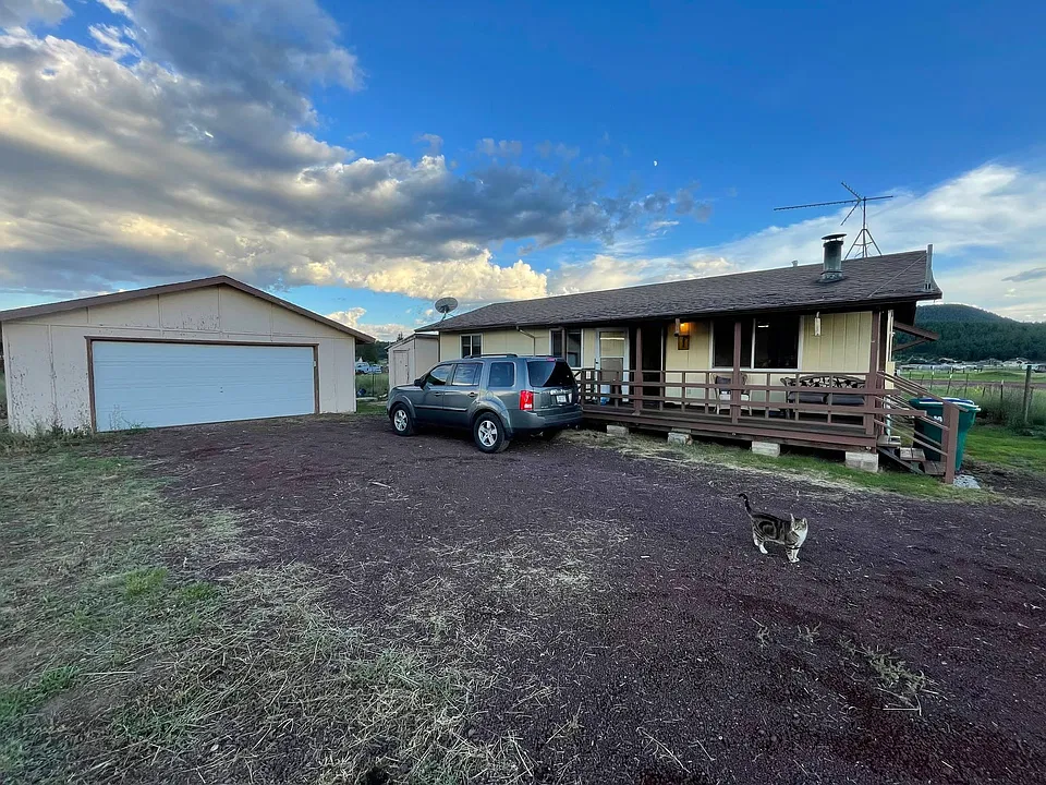 7340 W Bridle Trl