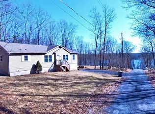 1016 Woods Rd E, East Stroudsburg, PA 18302