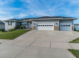 1531 20th St, Baraboo, WI 53913