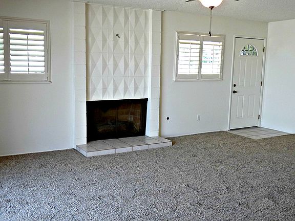 4th image of 4005 Eton St