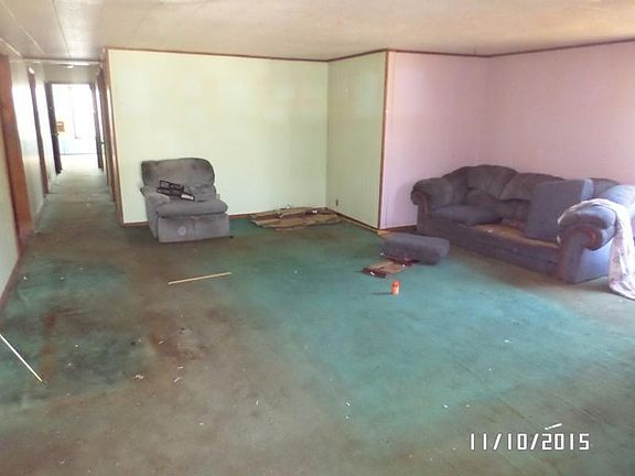 3rd image of 884 County Road 2228
