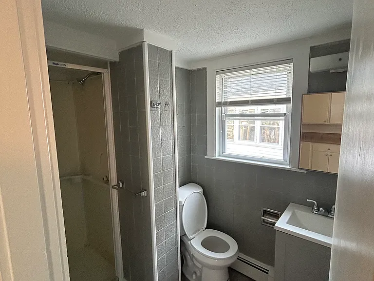 20-24 Franklin St #C — Photo 19