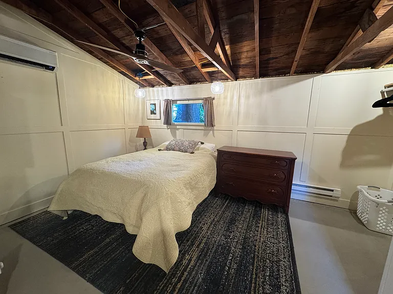 280 E Helm Ave #B — Photo 5