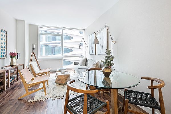 1st image of 507 W 28th St #5L