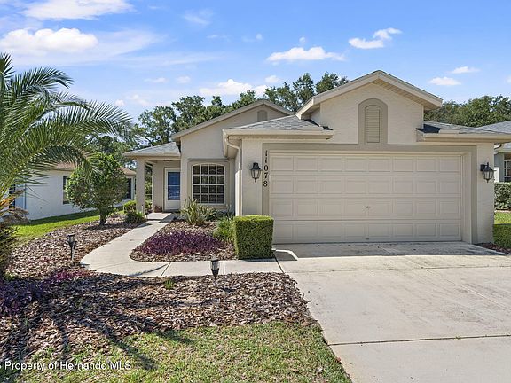 5th image of 11078 Heathrow Ave