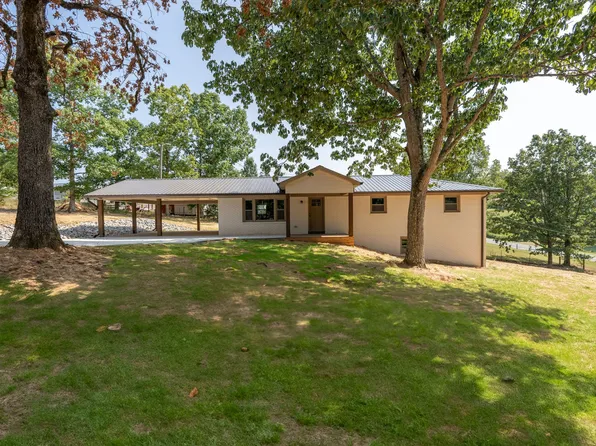 808 Bundrant St, Waynesboro, TN 38485