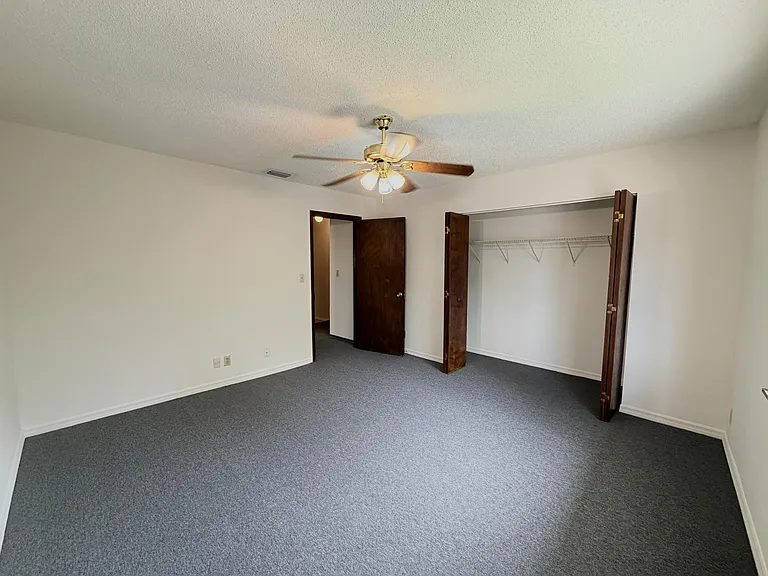 1226 N Haverhill Rd #3 — Photo 13