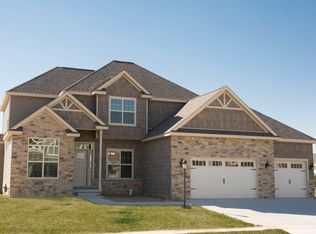 1 Fletcher Ct, Savoy, IL 61874
