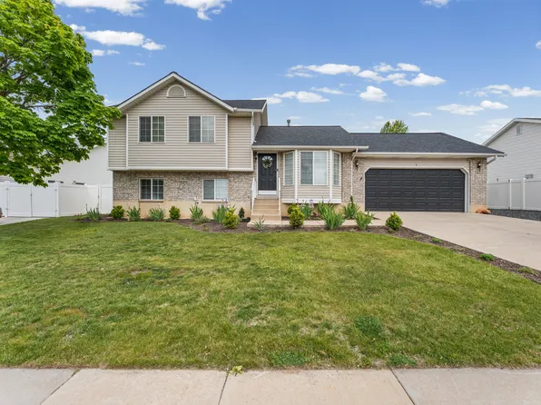 3 E Alfred Ave, Kaysville, UT 84037