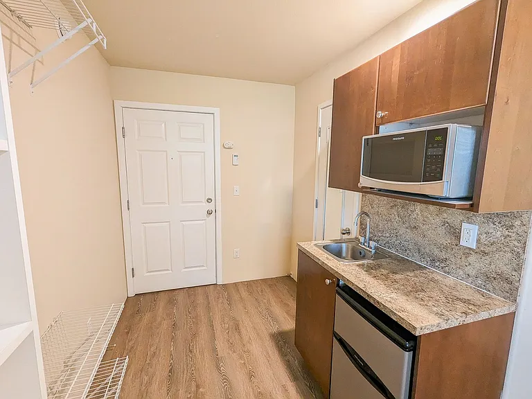 Vision 5 Apartments — Photo 39