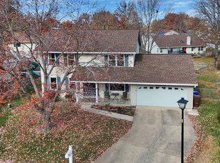 914 Blake Ct, Saint Peters, MO 63376