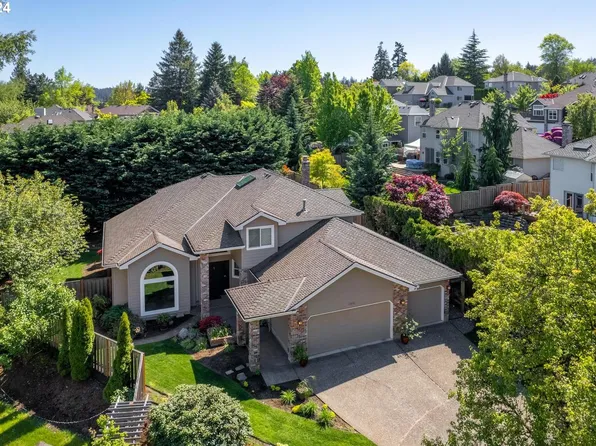 15250 SW Swan Ct, Beaverton, OR 97007