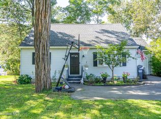 144 Consaul Rd, Albany, NY 12205